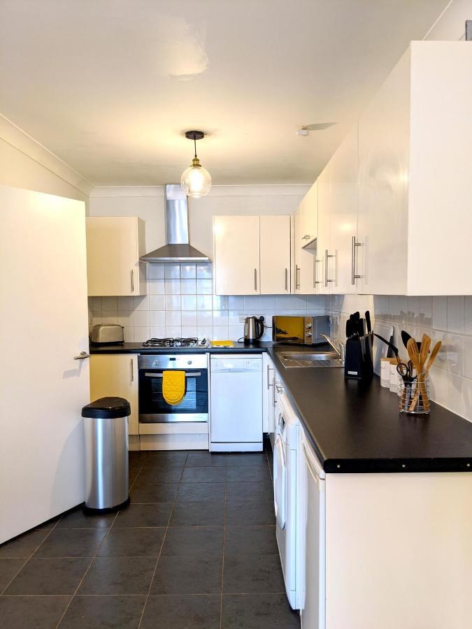 Koala & Tree - Renovated 2 Bed Apartment In City Centre - Short Lets & Serviced Accommodation Cambridge エクステリア 写真